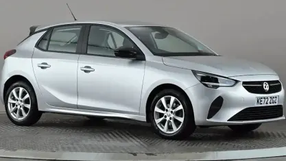 Used Vauxhall Corsa Design Edition 101 HP (74 kW) 2023 Hatchback