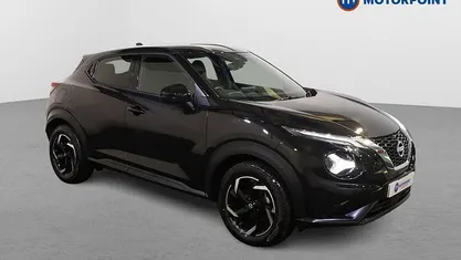 Black Used 2023 Nissan Juke N-Connecta SUV | £14,999 (Fair price)