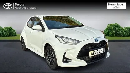 Used Toyota Yaris Hybrid Design 116 HP (85 kW) 2025 Hatchback