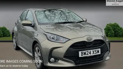 Used Toyota Yaris Hybrid 116 HP (85 kW) 2026 Hatchback