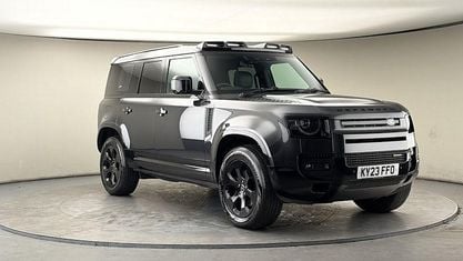 Begagnad Land Rover Defender HSE Dynamic 249 HK (183 kW) 2025 SUV
