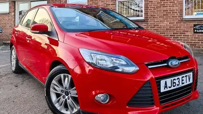 Red Used 2014 Ford Focus Titanium Hatchback | £5,550 (Fair price)