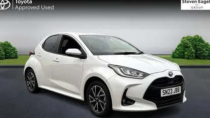 Used Toyota Yaris Hybrid Design 116 HP (85 kW) 2025 Hatchback