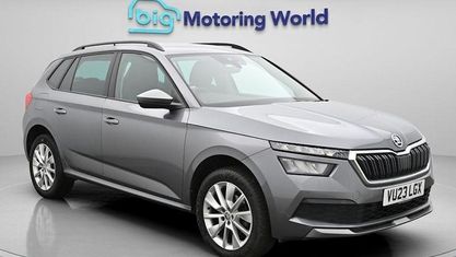 Usado Skoda Kamiq SE Drive 95 HP (69 kW) 2023 Cinzento SUV