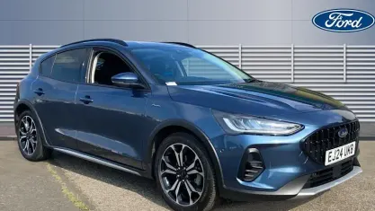 Used Ford Focus Active X 155 HP (114 kW) 2024 Blue Hatchback