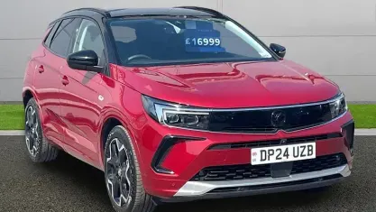 Used Vauxhall Grandland X Ultimate 224 HP (164 kW) 2024 Red SUV