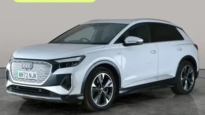 Usado Audi Q4 e-tron S-Line 150 kW (204 CV) 2023 Blanco SUV