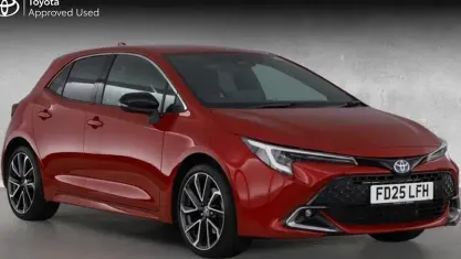 Used Toyota Corolla 178 HP (130 kW) 2025 Red Hatchback