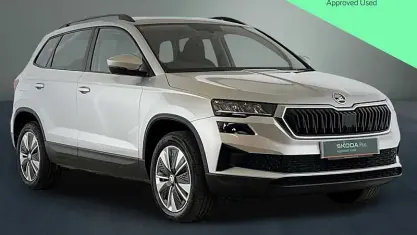 Used Skoda Karoq SE Drive 150 HP (110 kW) 2023 Brilliant silver metallic SUV