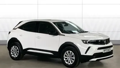 Used Vauxhall Mokka Design Edition 101 HP (74 kW) 2023 White SUV
