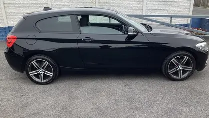 Used BMW 118 Sport Line 136 HP (100 kW) 2018 Black Hatchback