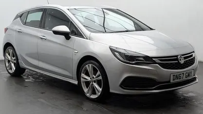 Used Vauxhall Astra SRi 150 HP (110 kW) 2019 Hatchback