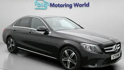 Used Mercedes C200 Premium Plus 184 HP (135 kW) 2019 Black Sedan