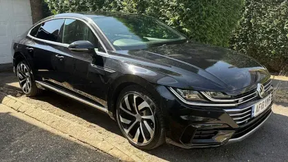 Used VW Arteon R-line 190 HP (139 kW) 2018 Black Hatchback