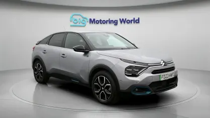 Used Citroën e-C4 Shine 100 kW (136 HP) 2023 Grey Hatchback
