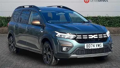 Used Dacia Jogger Extreme 141 HP (103 kW) 2024 MPV