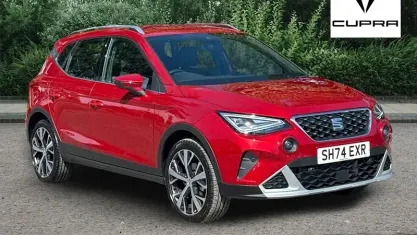 Used Seat Arona Xperience Lux 116 HP (85 kW) 2024 Desire red SUV
