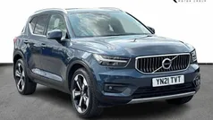Denim blue Used 2021 Volvo XC40 Inscription SUV | £23,495 (Fair price)