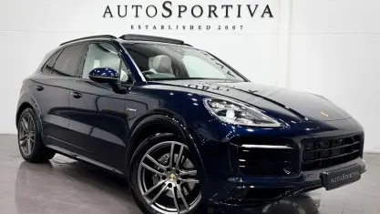 Usado Porsche Cayenne 462 HP (339 kW) 2022 Azul SUV