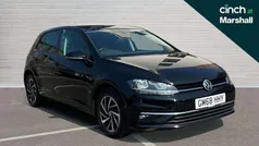 Deep black pearl Used 2019 VW Golf VII Match Hatchback | £13,301 (Fair price)