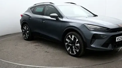 Usado Cupra Formentor 204 HP (150 kW) 2025 Cinzento SUV