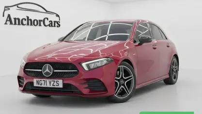 Used Mercedes A200 Executive 163 HP (119 kW) 2022 Red Hatchback