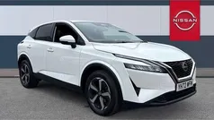 White Used 2022 Nissan Qashqai N-Connecta SUV | £19,556 (Fair price)