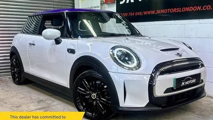 Used Mini Cooper Level 2 135 kW (184 HP) 2023 Hatchback