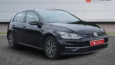 Used 2018 VW Golf VII SE Hatchback | £16,500 (Fair price)
