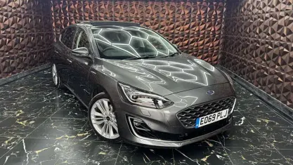 Used Ford Focus Vignale 150 HP (110 kW) 2019 Grey Hatchback