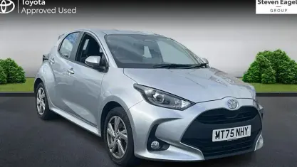 Used Toyota Yaris 116 HP (85 kW) 2025 Silver Hatchback