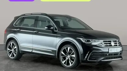 Używany VW Tiguan R-line 245 KM (180 kW) 2023 Czarny SUV