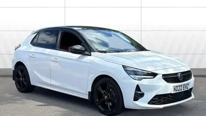 Used Vauxhall Corsa Edition 101 HP (74 kW) 2022 White Hatchback