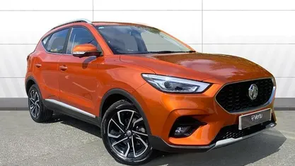 Usado MG ZS Exclusive 106 HP (77 kW) 2024 SUV
