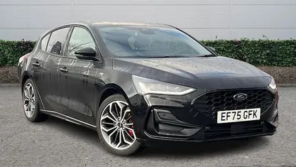 Used 2024 Ford Focus ST-Line X Hatchback | £22,194 (Fair price)