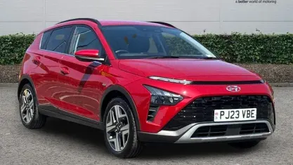 Used Hyundai Bayon Premium 101 HP (74 kW) 2023 Red SUV