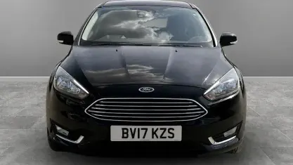 Used Ford Focus Titanium 150 HP (110 kW) 2017 Black Hatchback