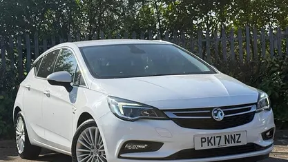 Used Vauxhall Astra Elite 150 HP (110 kW) 2019 Hatchback