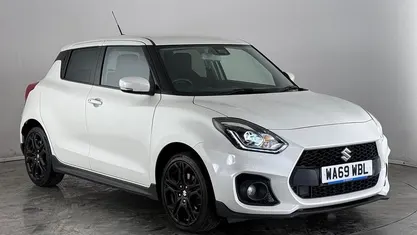 Used Suzuki Swift Sport 140 HP (102 kW) 2019 White Hatchback
