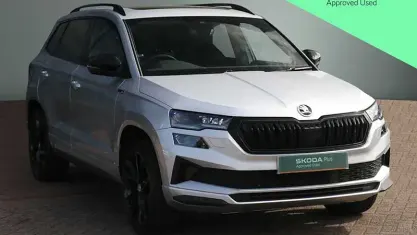Used Skoda Karoq SportLine 150 HP (110 kW) 2023 Brilliant silver metallic SUV
