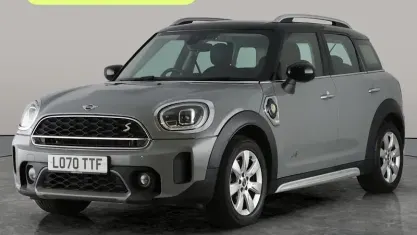 Używany Mini Cooper S Classic 220 KM (161 kW) 2021 Szary Hatchback
