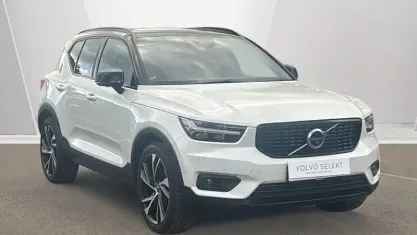 Usado Volvo XC40 247 CV (181 kW) 2018 Blanco SUV