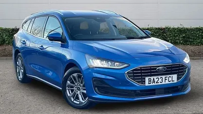 Used Ford Focus Titanium 155 HP (114 kW) 2023 Blue Estate