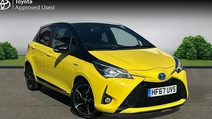 Used Toyota Yaris Hybrid Edition 101 HP (74 kW) 2017 Hatchback
