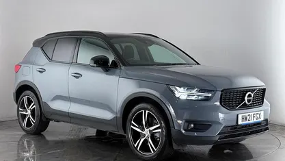 Used Volvo XC40 R-Design 211 HP (155 kW) 2021 Grey SUV