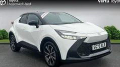 Used 2025 Toyota C-HR Design SUV | £29,995 (Fair price)
