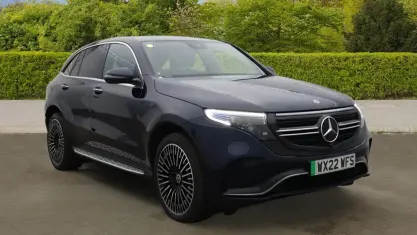 Usado Mercedes EQC400 AMG Line Premium 300 kW (408 HP) 2022 Azul SUV