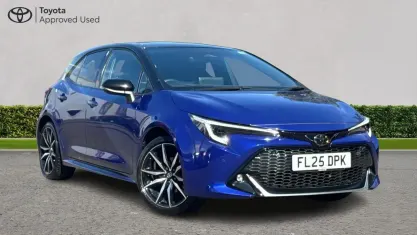 Used Toyota Corolla Sport 140 HP (102 kW) 2025 Juniper blue bitone Hatchback
