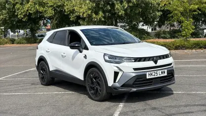 Used Renault Symbioz Techno Esprit Alpine 143 HP (105 kW) 2025 White  SUV