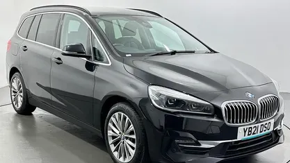 Used BMW 218 Luxury Line 150 HP (110 kW) 2021 Black Estate